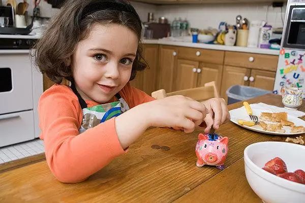 为什么不买头等舱,不买头等舱是因为穷吗