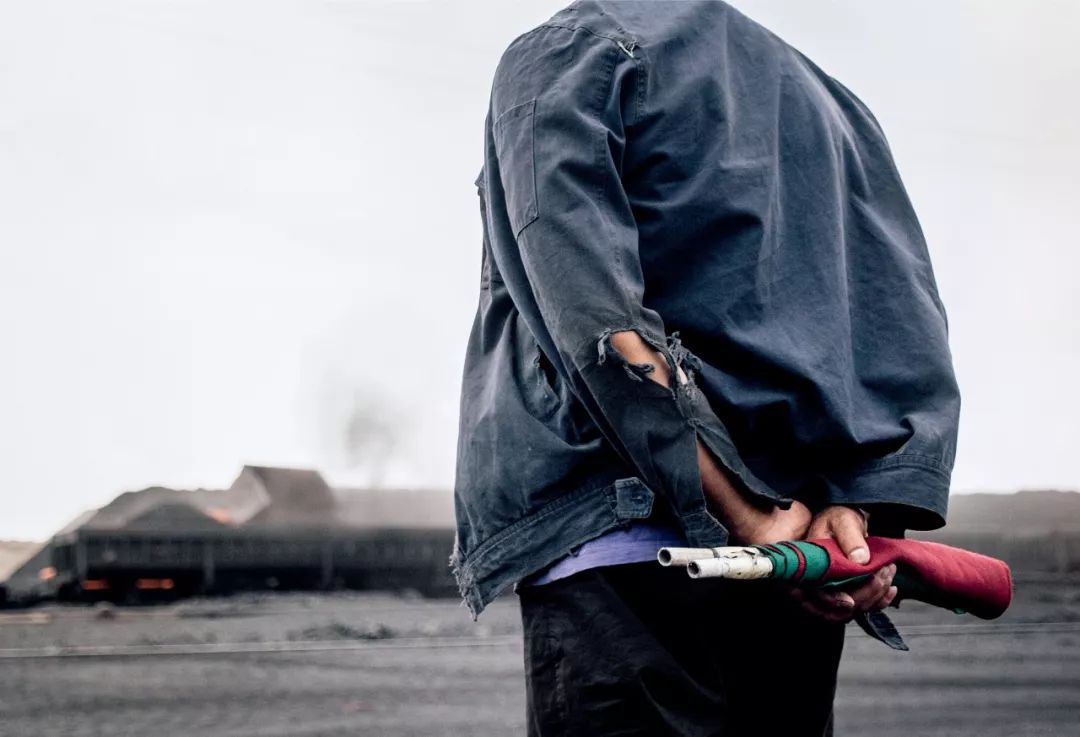 在大*疆新**,世界上最后的蒸汽火车还在奔驰