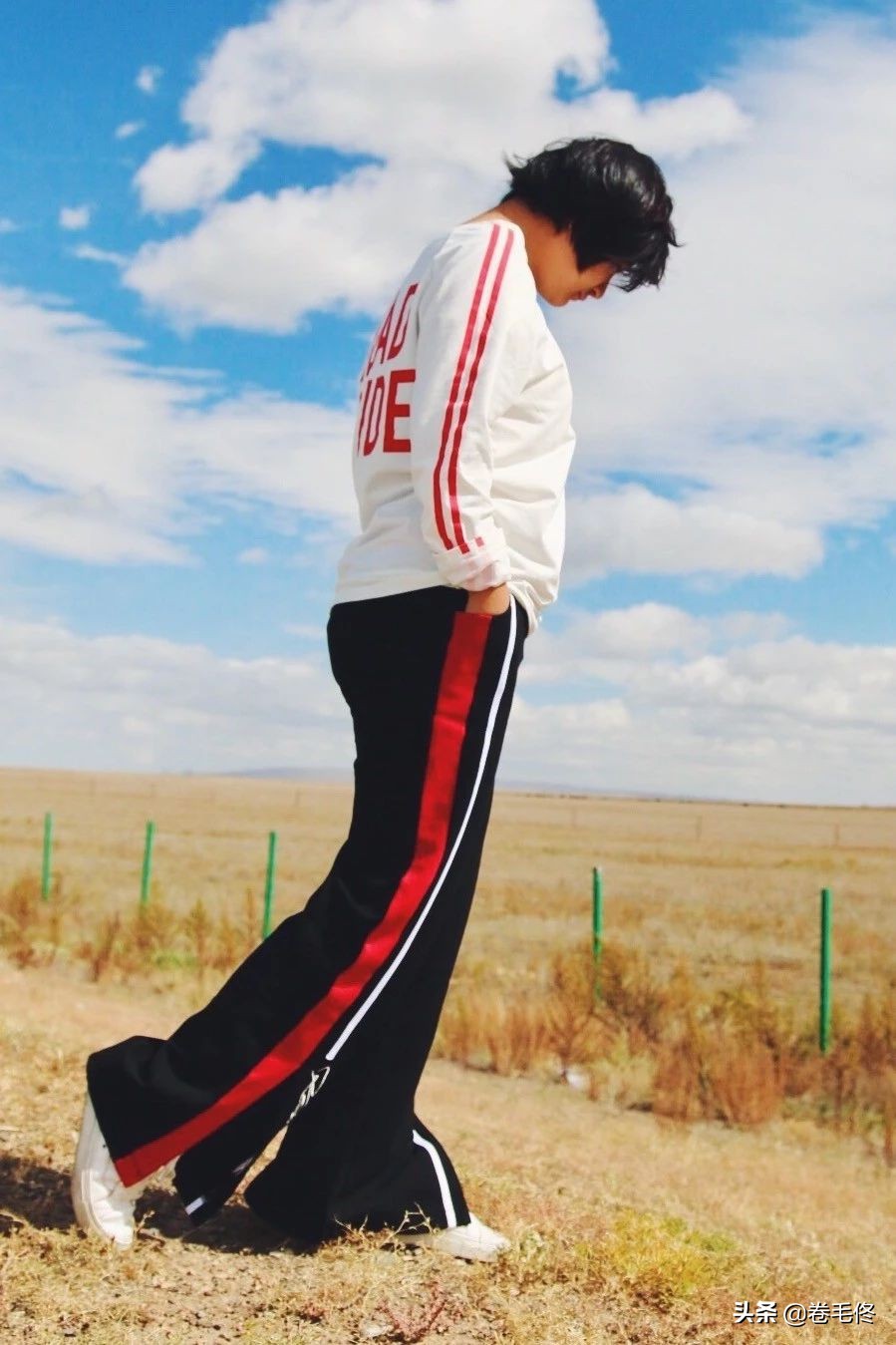 摄影师拍照的各种姿势和技巧,摄影师拍照有什么技巧