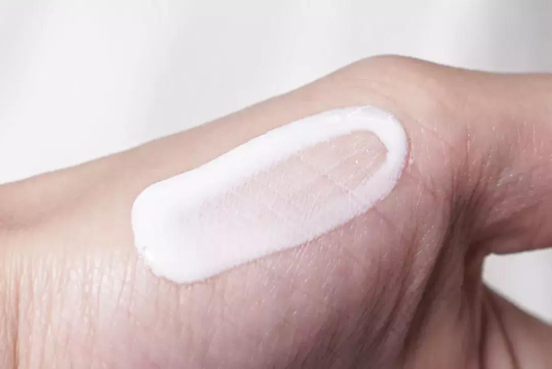 100款热门防晒霜,找一款适合我的防晒霜