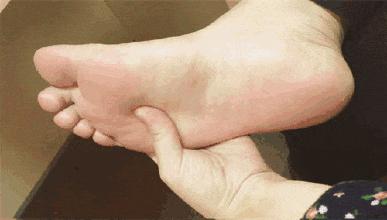 筋长一寸长寿秘诀,脚底根筋越软越长寿