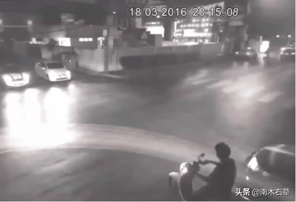 瞬间转移监控视频,监控拍下的惊人瞬间