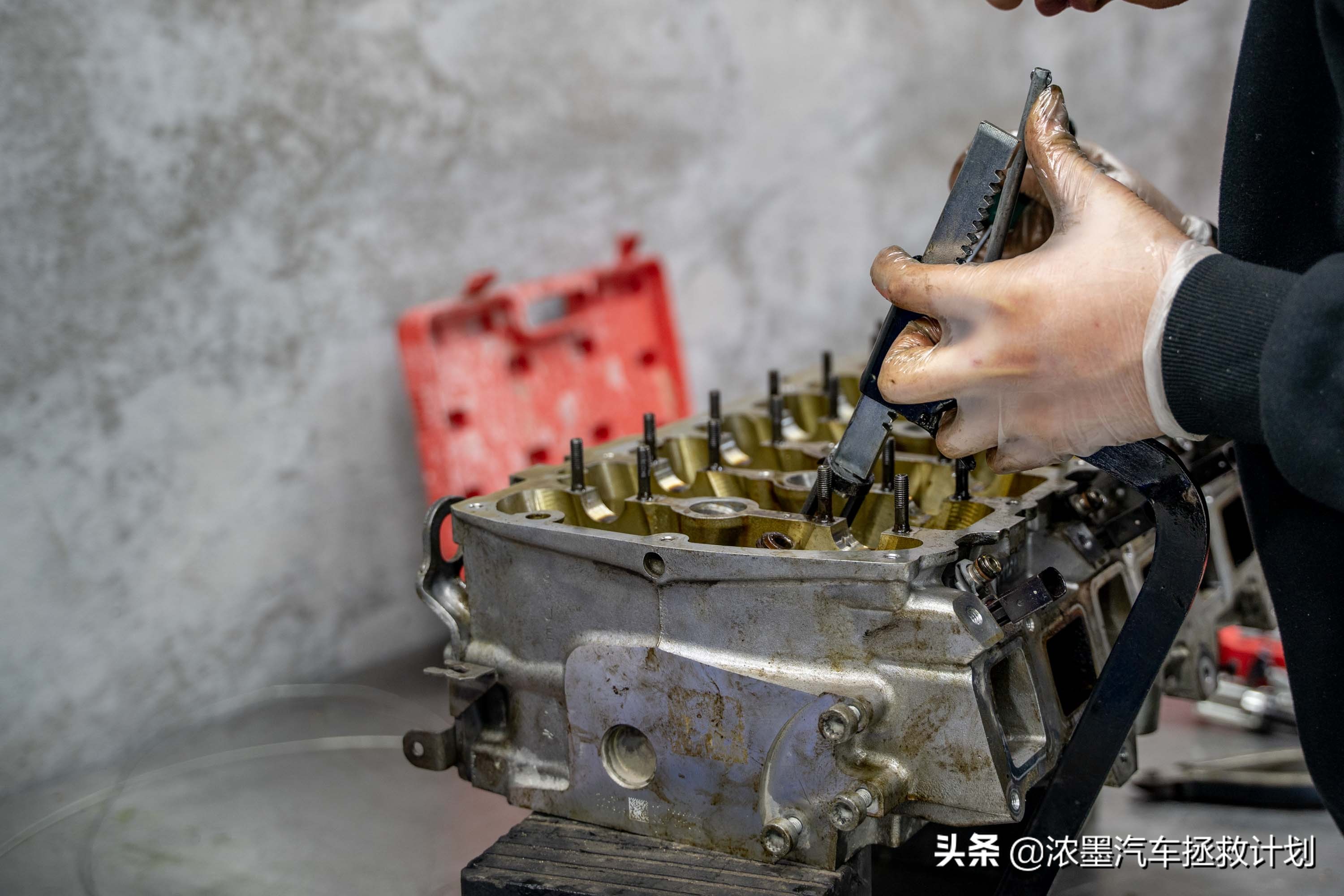 大众辉腾vr6,德系老款大众辉腾