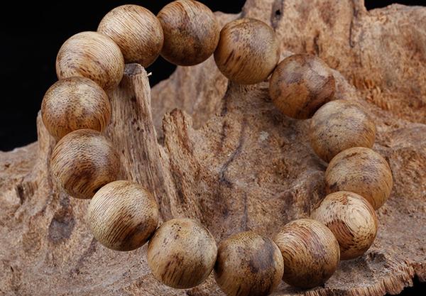 越南沉香真假鉴别,越南芽庄沉香真假视频