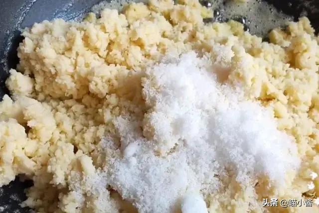 如何在家自制绿豆糕,自制绿豆糕家庭版不去皮做法