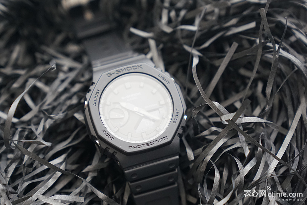 有没有既适合正装又适合运动的表,即可正装又可以运动的表