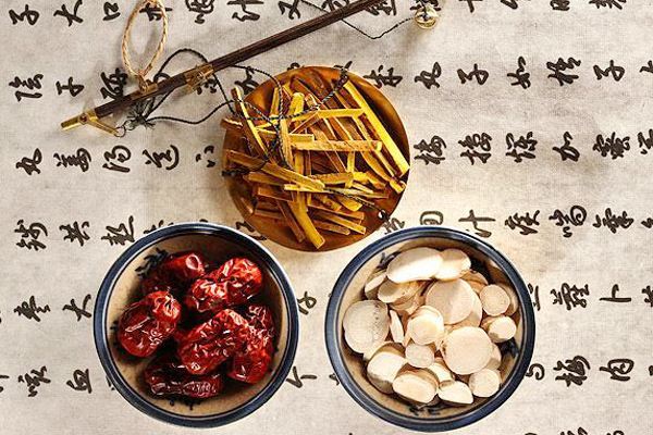 大姨妈少经期怎么调理,大姨妈期间可以中药调理月经吗