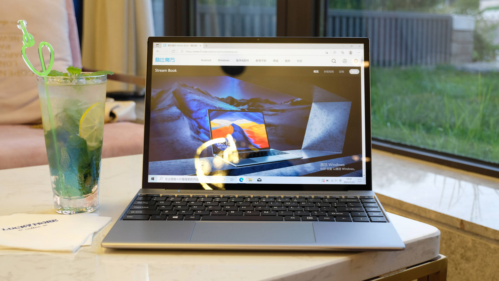surface和普通笔记本对比,笔记本和surface买哪个版本好