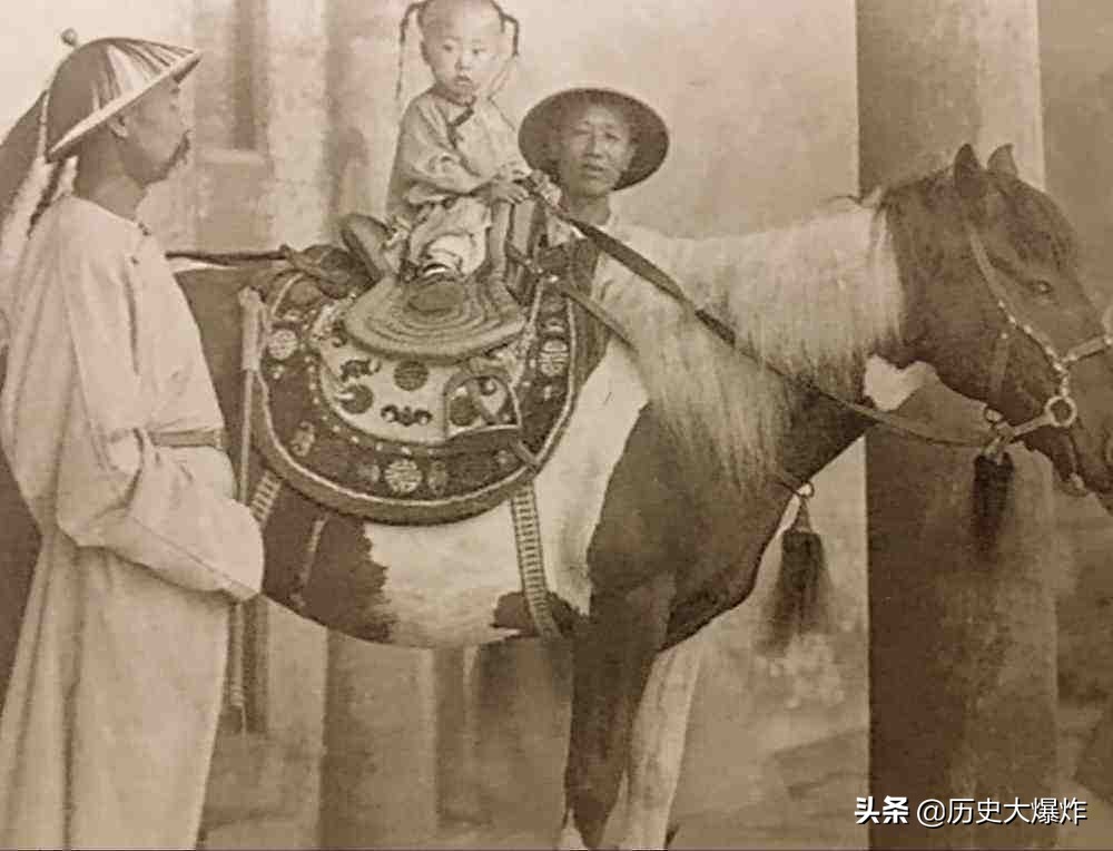 溥仪的童年帝王生活,末代皇帝溥仪童年经历过什么