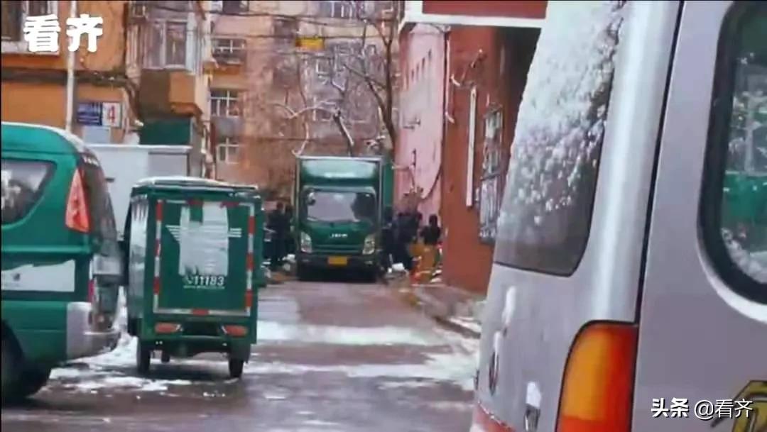 烦！齐齐哈尔一小区，中国邮政的卸货车频现，居民不堪其扰