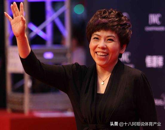 乒乓球解说杨影怎么不解说了,世界冠军刘伟乒乓球教学