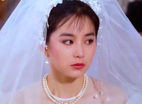 林青霞李嘉欣关之琳蔡少芬,蔡少芬关之琳写真