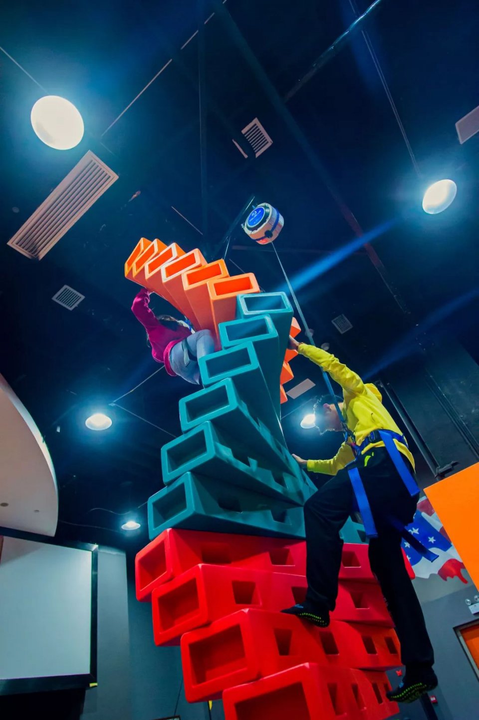 蹦床公园90米魔鬼滑梯,翼动蹦床公园滑梯