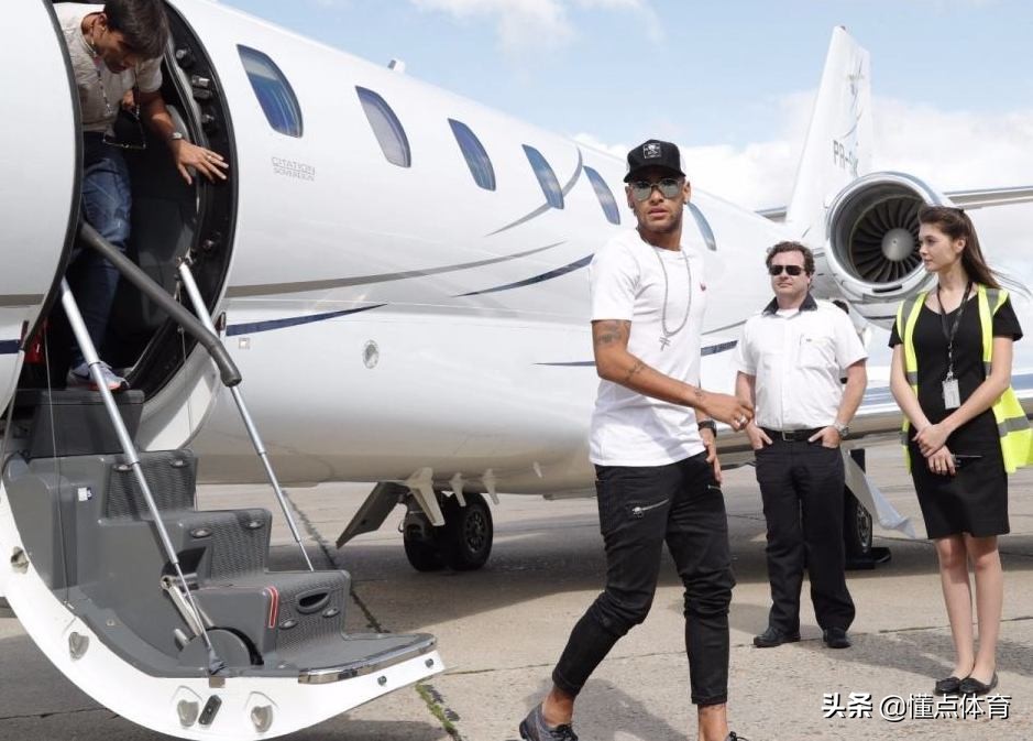 最优秀的足球运动员c罗,7号球星c罗