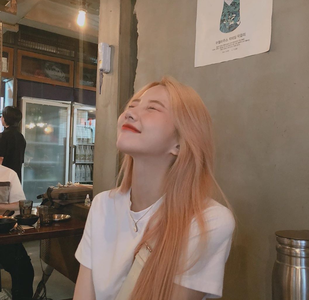 浅色系长发型,浅色系发色不漂长发怎么办