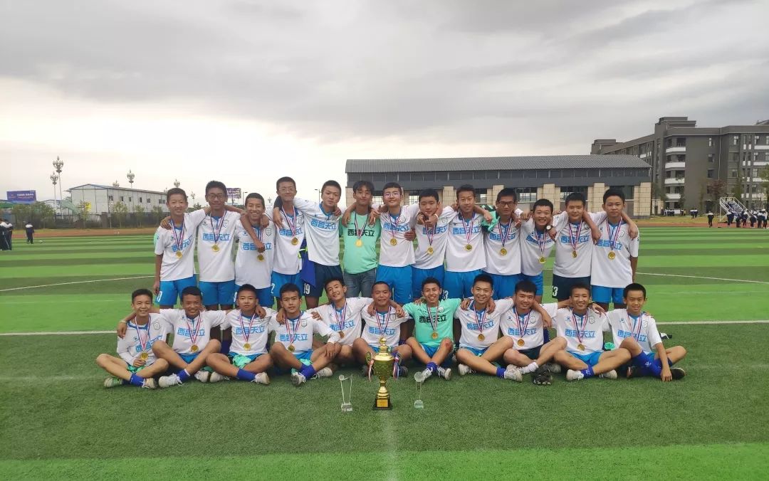 澶╃珛鏁欒偛鍥剧墖,澶╃珛鏁欒偛鑰佸笀