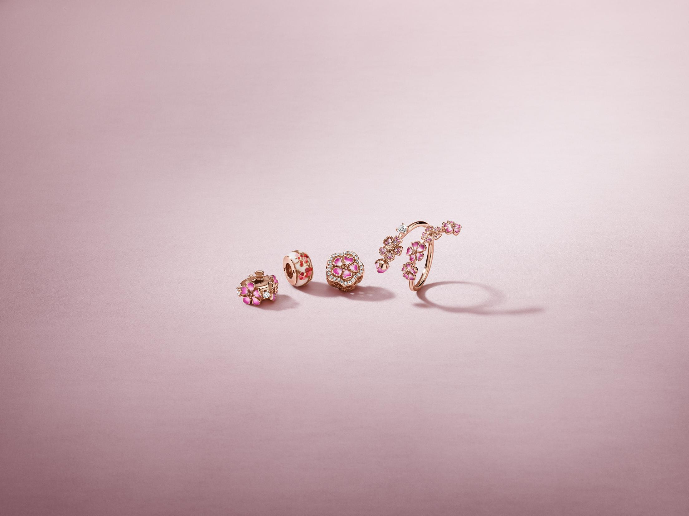 pandora潘多拉,pandora潘多拉红盒