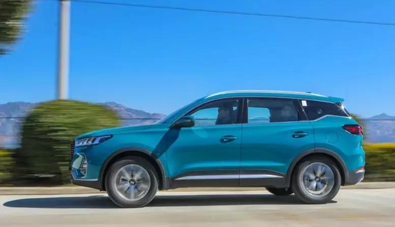 试驾瑞虎7最新款,试驾全新升级版瑞虎7