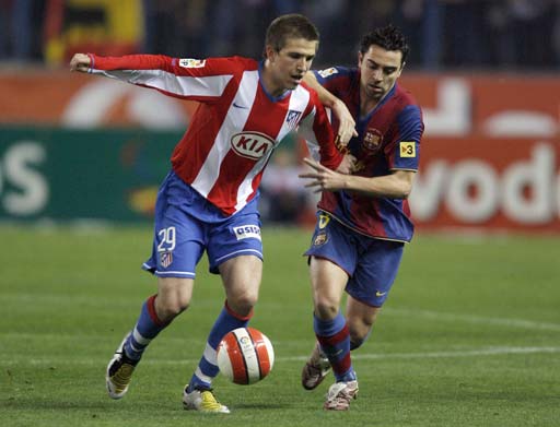 140齐达内和140的哈维哪个更强,齐达内对比哈维