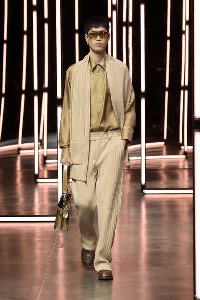 芬迪fendi2021男装,fendi芬迪2023春夏男装时装秀