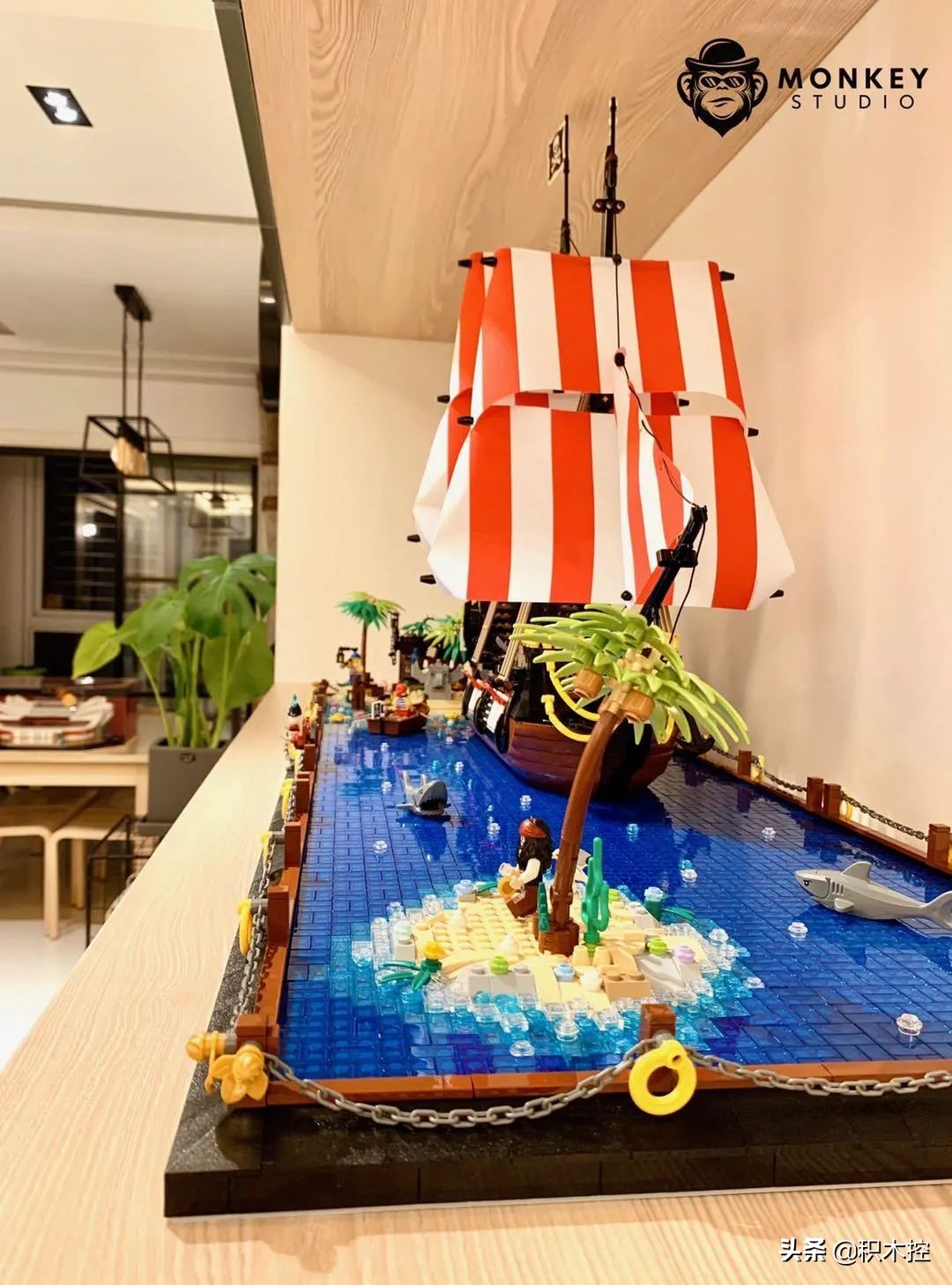 乐高海盗湾搭建过程,用积木怎么搭建海盗船