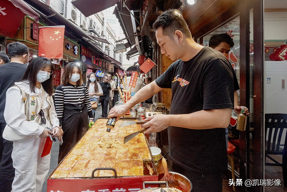 青岛美食一条街劈柴院,青岛劈柴院周围的美食