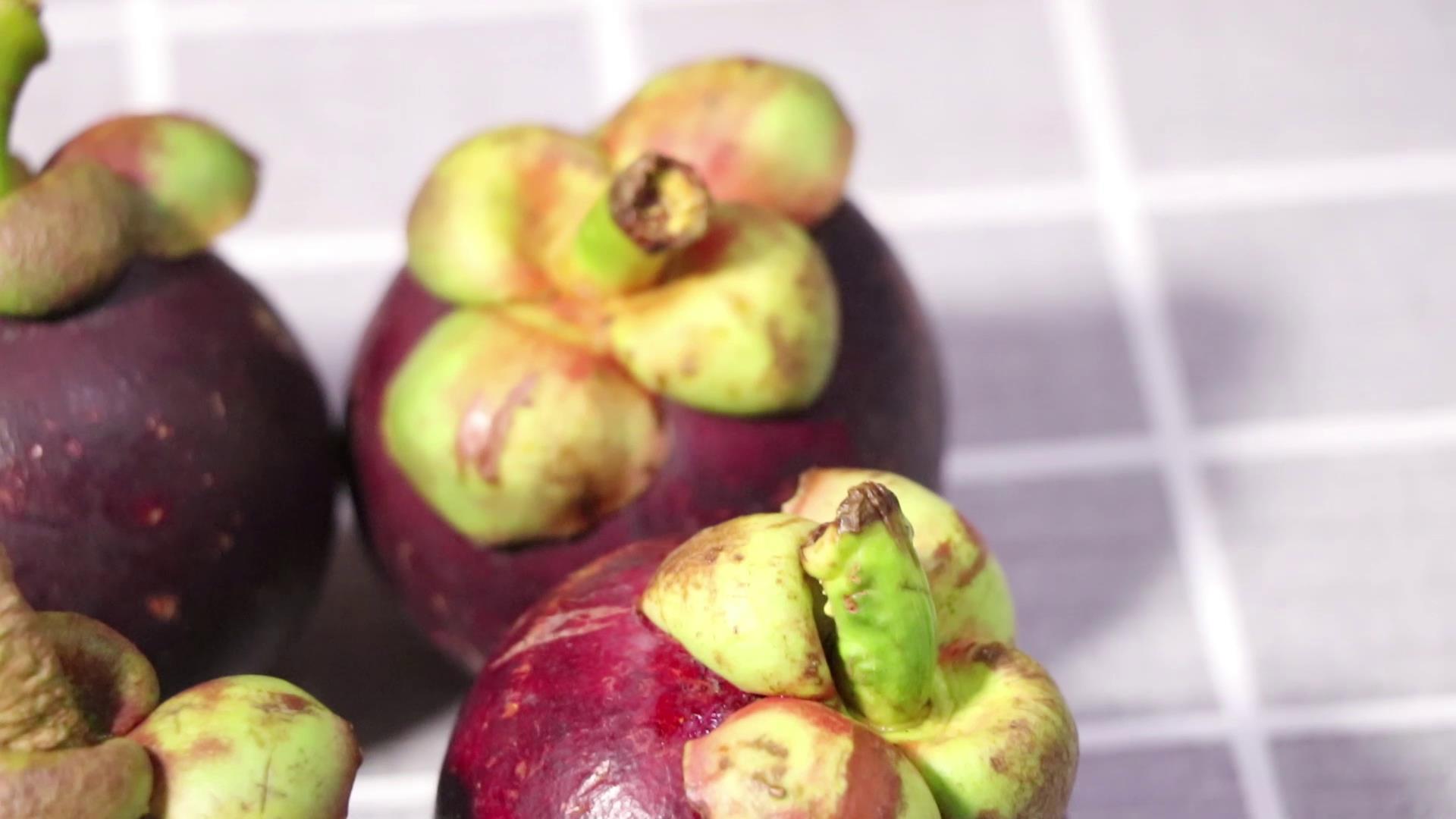 挑选山竹小技巧新鲜又饱满,山竹的正确吃法怎么挑选山竹