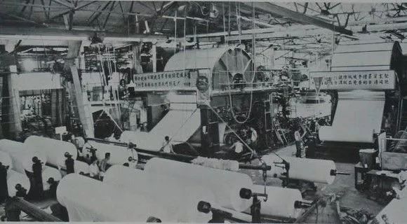 天津卫津路老照片,1998年天津卫津路街景