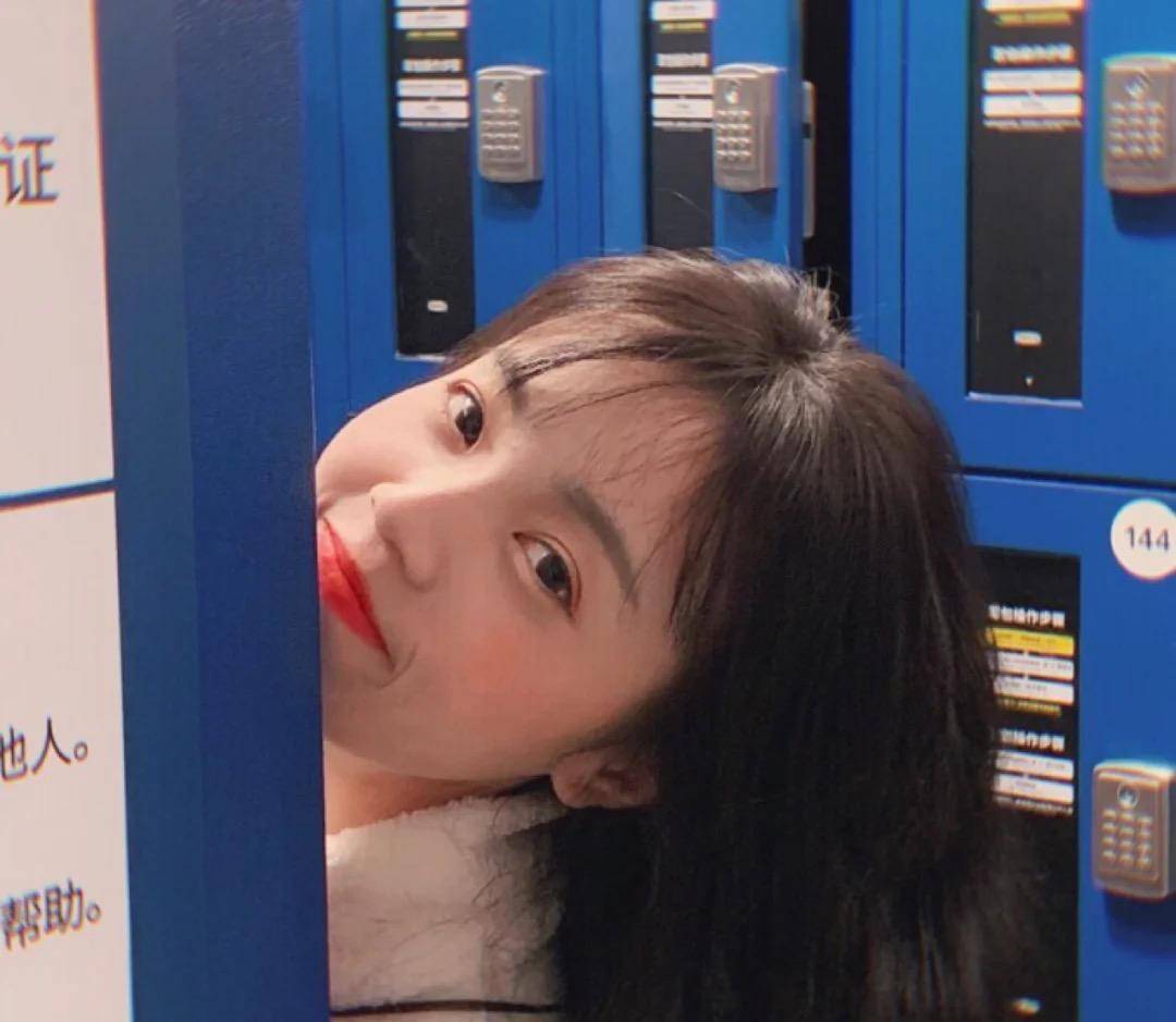 雅顿抗皱霜好还是olay超红瓶好,雅顿淡化细纹面霜