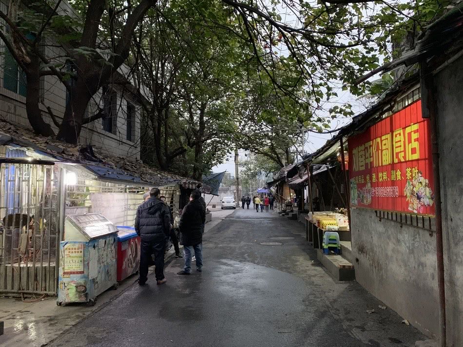 四川13名矿工被困救援视频,矿工被困700米地下长达69天