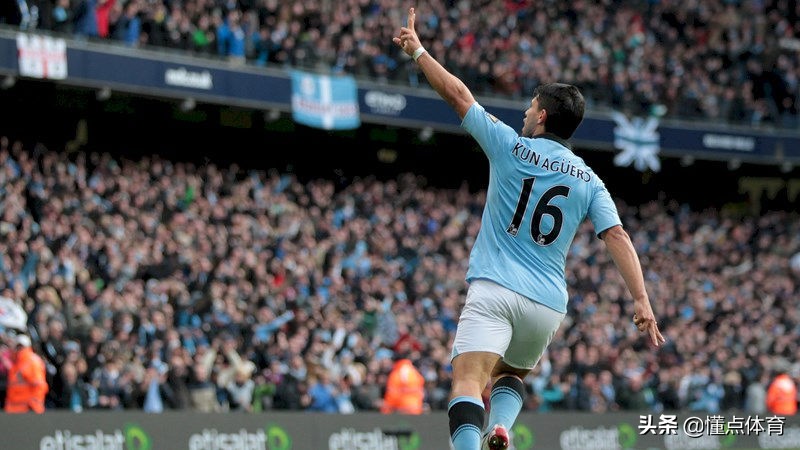 足球100个难忘瞬间,十大足球难忘瞬间