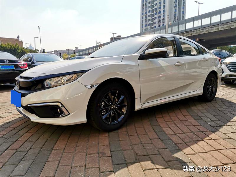 新思域车型推荐,新款思域年轻化强势归来