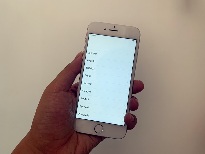 iphone732gb值得入手当备用机吗,苹果7手机还值得购买吗