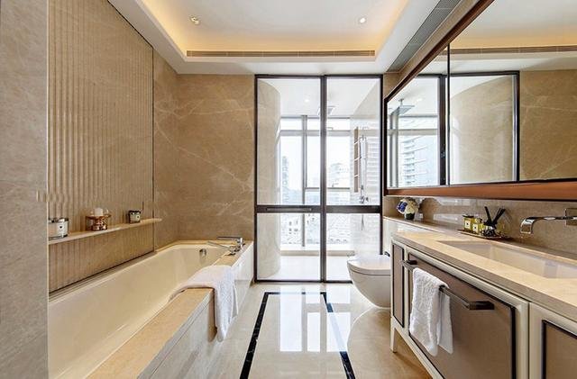 新房装修地板革还是瓷砖好,装修瓷砖木地板哪个环保