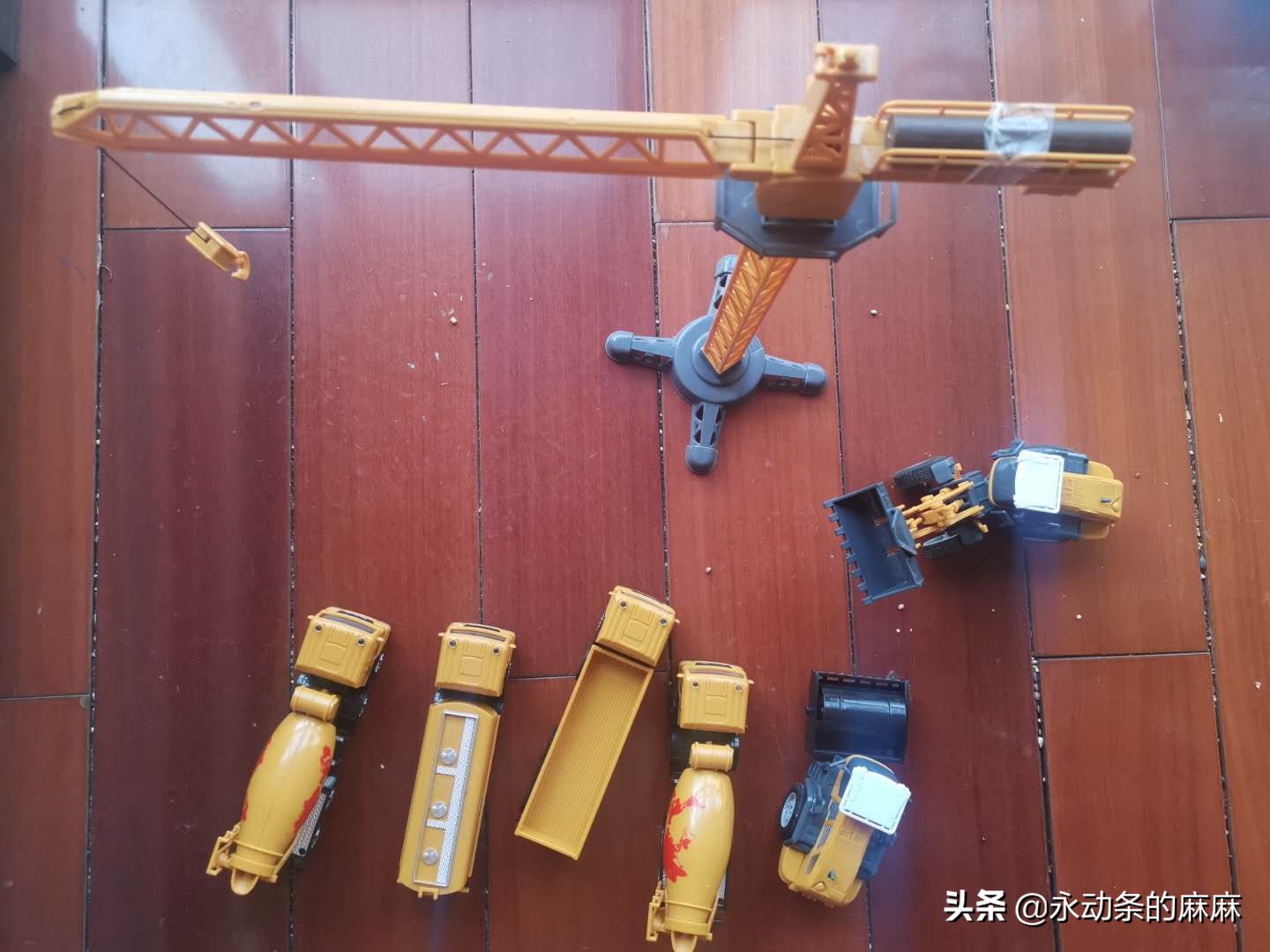 2年给儿子买了100辆玩具车是什么体验？祭出我的玩具车购买攻略