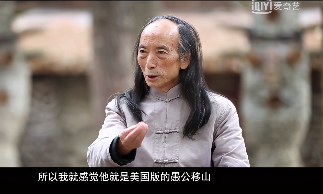 隐居山林建城堡,男子隐居沙漠25年打造自己的城堡