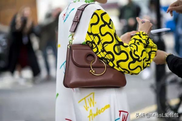 潮流包包手袋品牌有哪些,手袋品牌档次分类