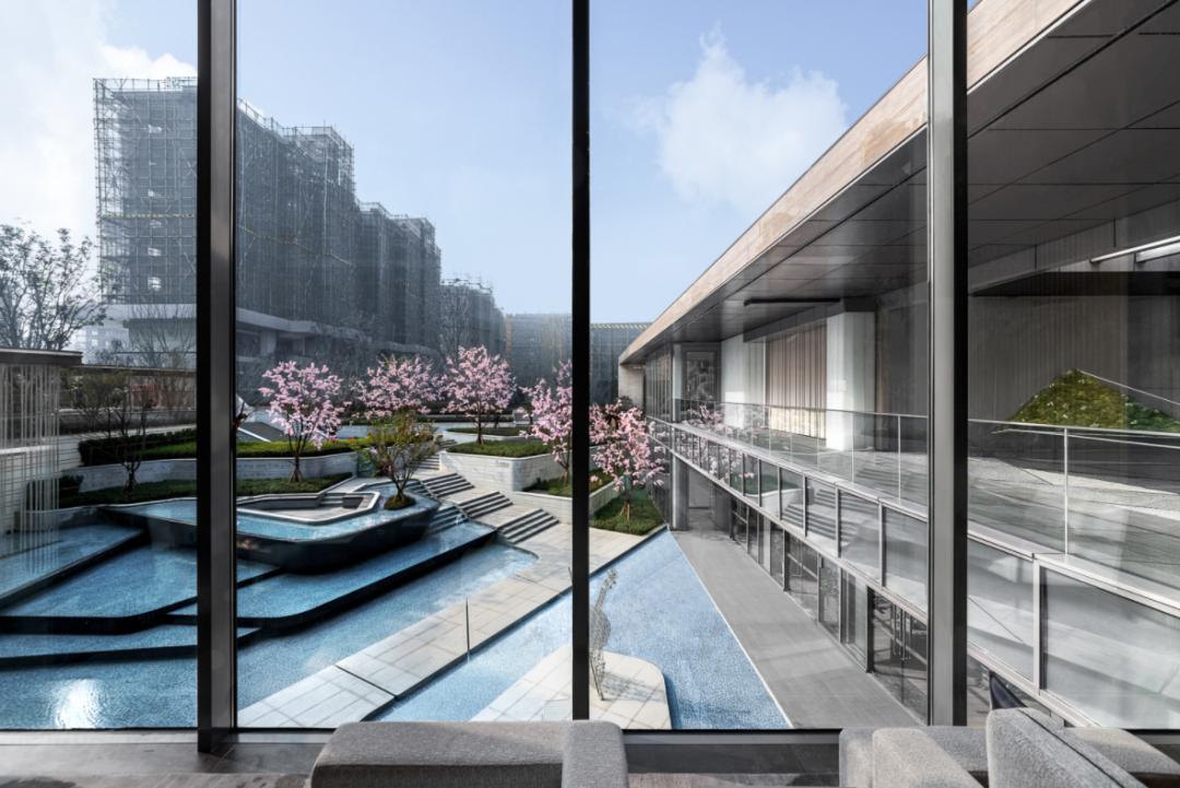 半年热销17亿，这个主城百亩纯洋房又取证了