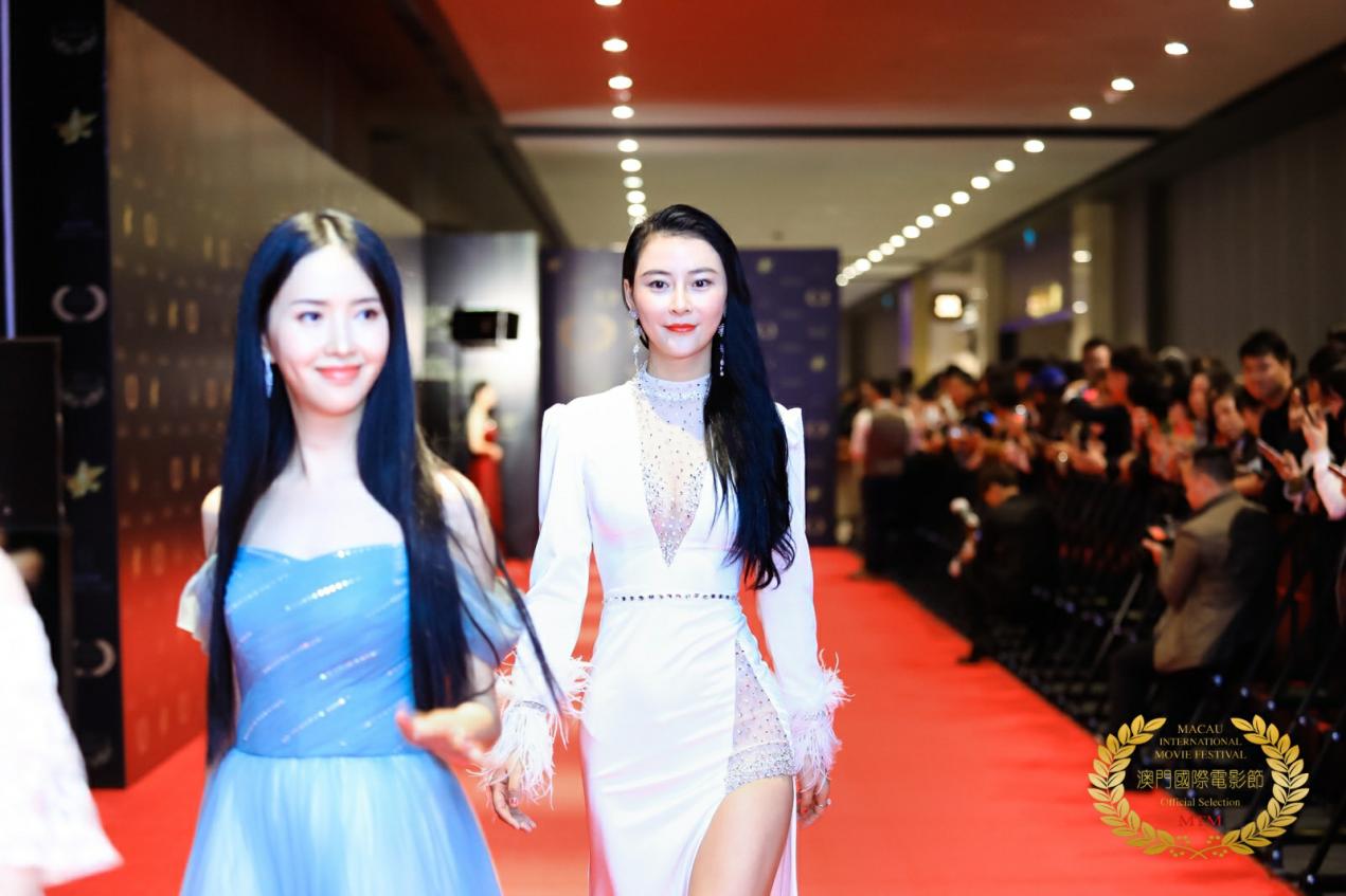 环球小姐总决赛吴丹抖音版,环球小姐总决赛吴丹舞台