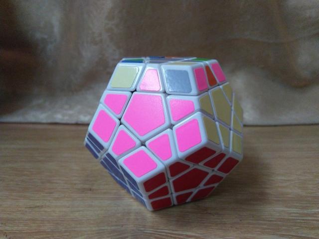 教我玩魔方的手法,我和魔方有个约定