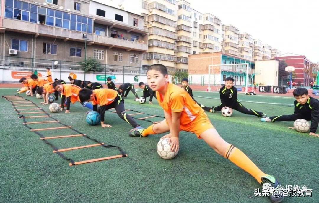 金杯闪闪,洛阳老城实验小学的体育特色很“哇塞”