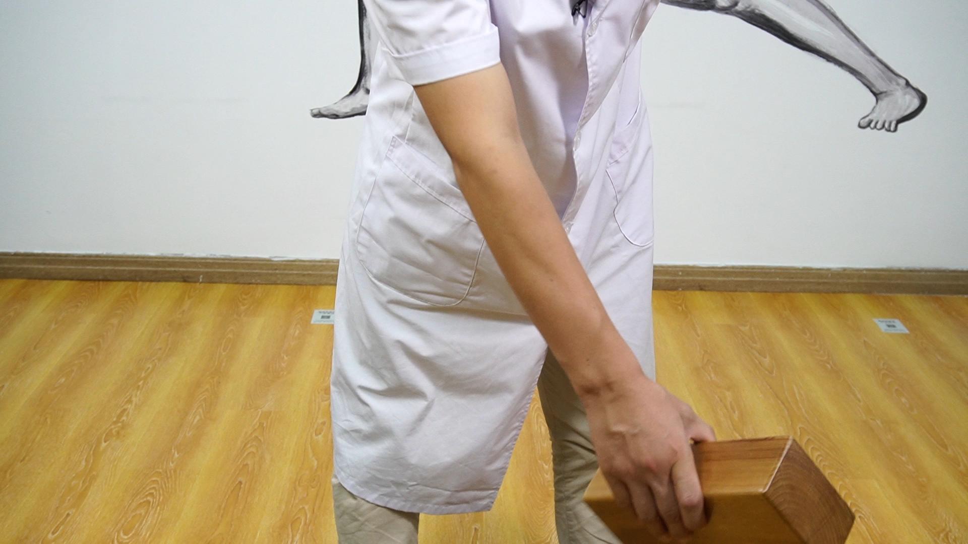 肩袖损伤手举不高怎样办,肩袖损伤两个月如何锻炼