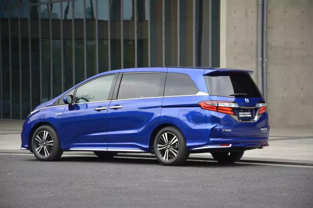 实测油耗6.4L!混动奥德赛:一辆改变MPV历史的车型!