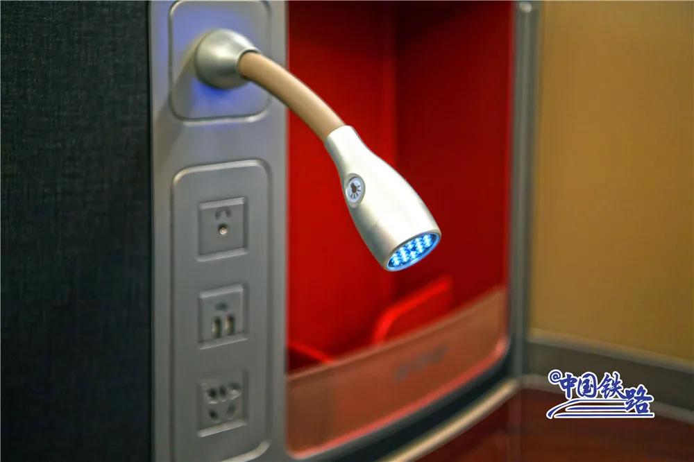 怎么在网上买复兴号高铁票,智能动车复兴号怎么买票