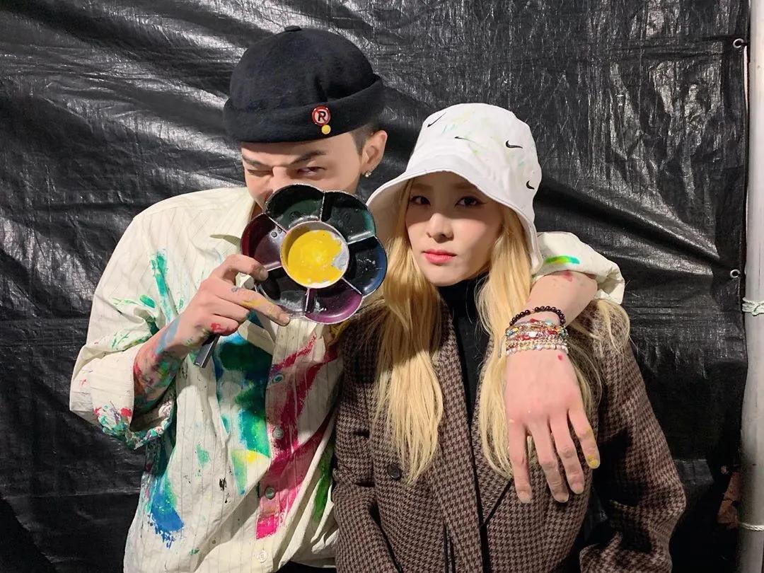 易烊千玺发型权志龙发型,权志龙易烊千玺红色