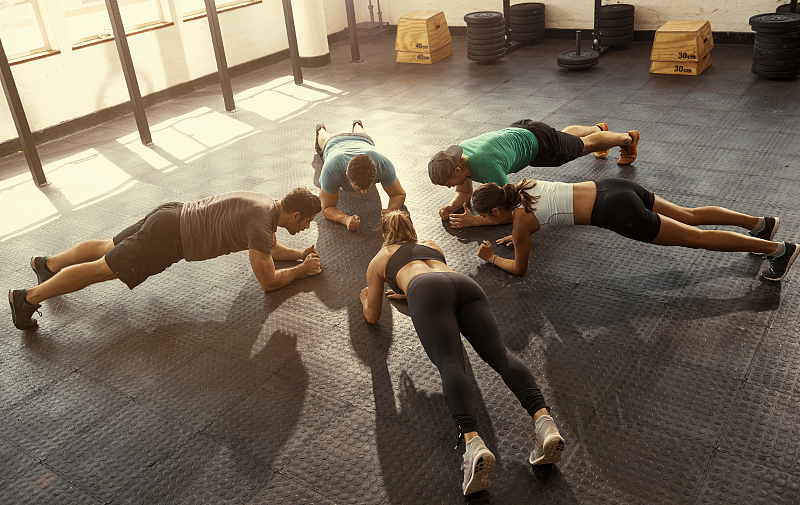 练出好身材和保持好身材,女生怎么练出好身材知乎