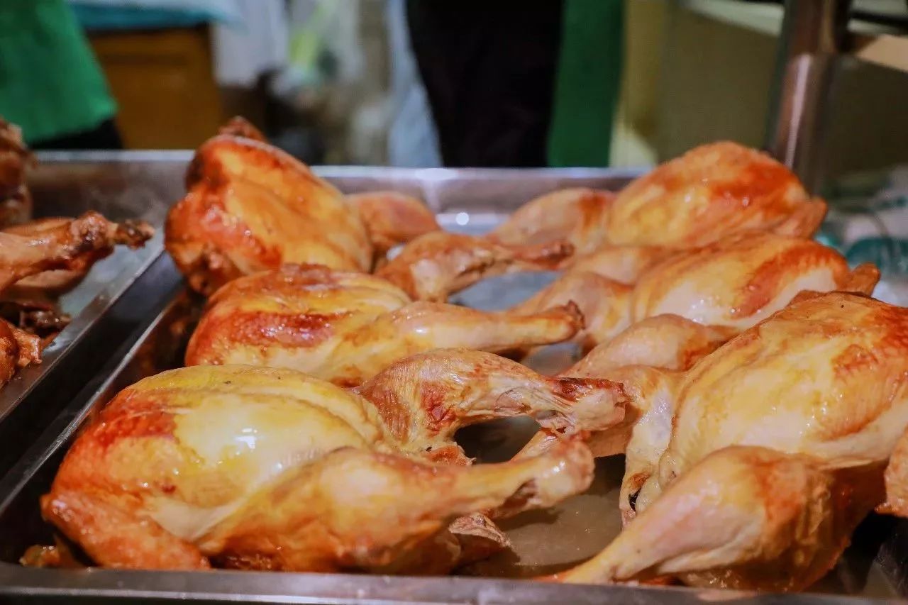 一百块钱吃遍牛街,挑战100元吃牛街