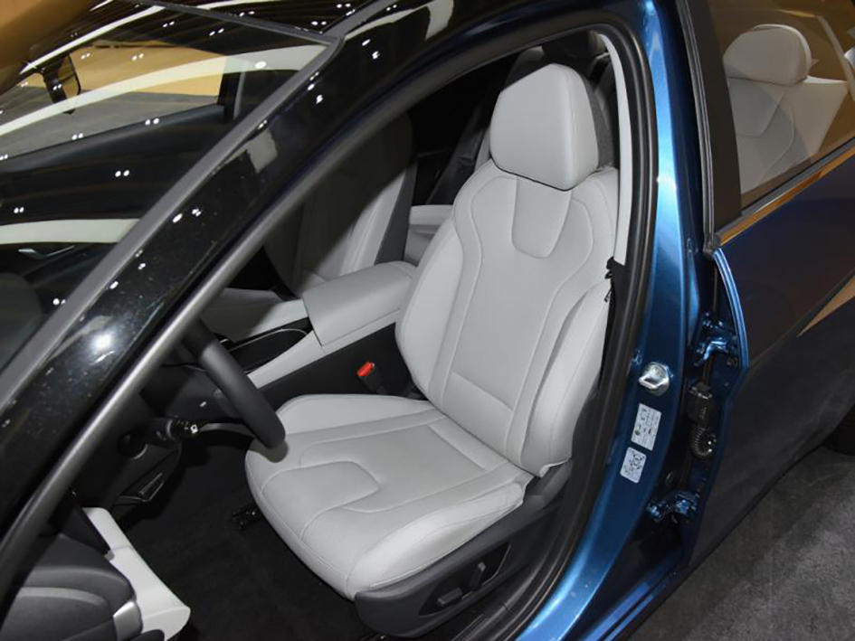 北京现代伊兰特1.5LCVT精英版,伊兰特试驾1.5lcvt变速箱