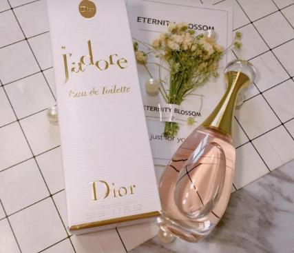 祖玛珑香水适合男人还是女人,三十岁左右女人香水