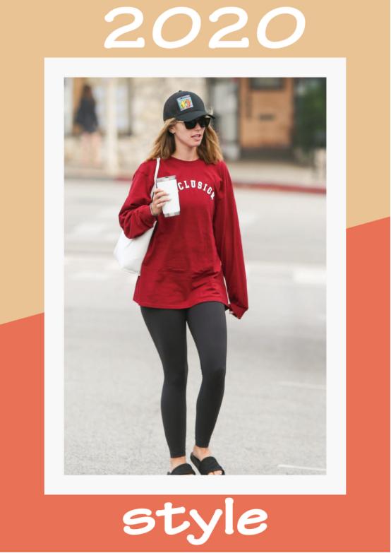 今年流行的新款卫衣怎么穿,复古西装里穿什么卫衣